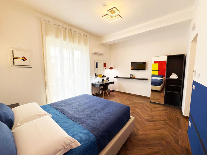 Room 5, The Ypnos suite, Reggio Di Calabria