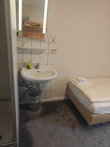 Others 4, Hotel Flora, Region Hannover