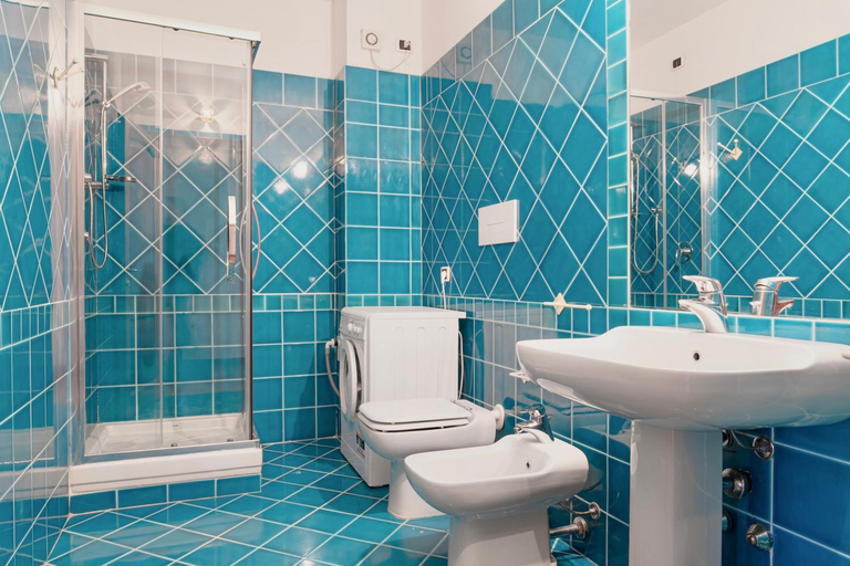 Bathroom 2, ISA-Marina Beach Residence with private beach in Marinella, Olbia-Tempio