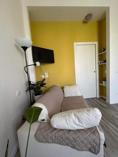 Bedroom 2, Nature's Retreat Room, Florence