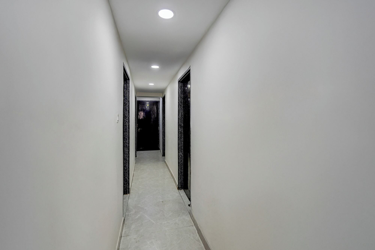 Lobby 2, FabHotel AMR Grand I, Kanpur Nagar