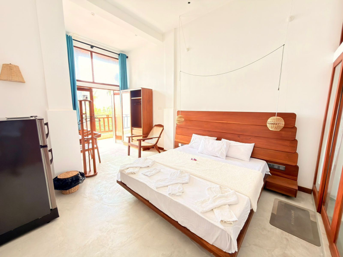 Bedroom 3, Ocean Air Guesthouse & Villa, Weligama
