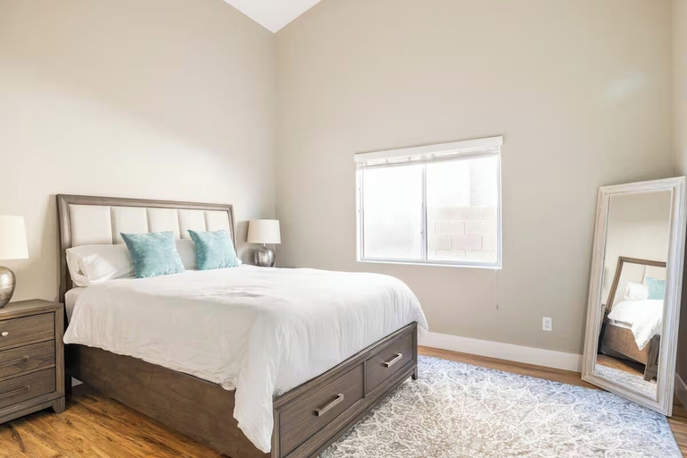 Room 2, Cave Creek Gem - Heated Pool, Maricopa