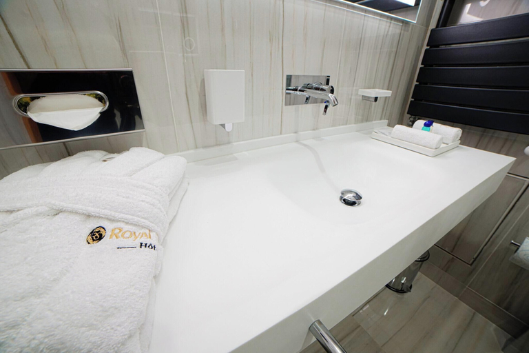 Bathroom 4, Hotel Royal Sahel - Said Hamdine, Kouba