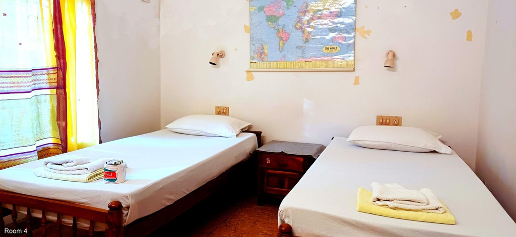 Others 2, Budget Solo Traveller Room by Ganesh House, Thiruvananthapuram