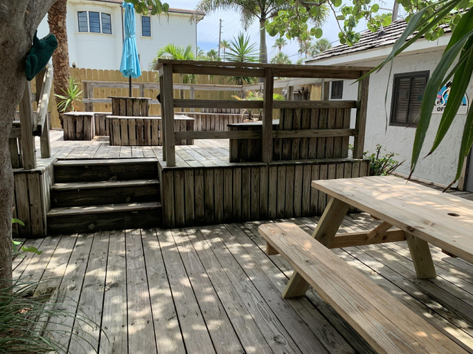 Others 3, Sabal Palms Inn, Pinellas