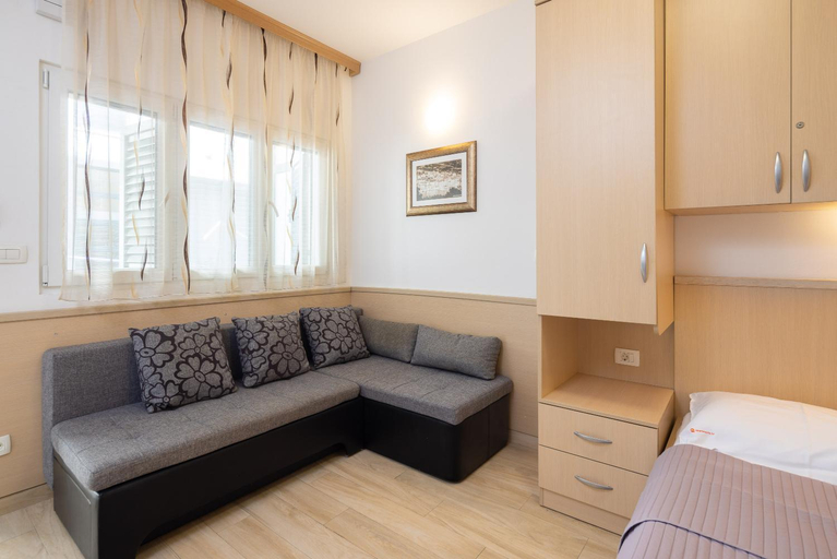 Others 5, Sunny Central Apartments, Makarska