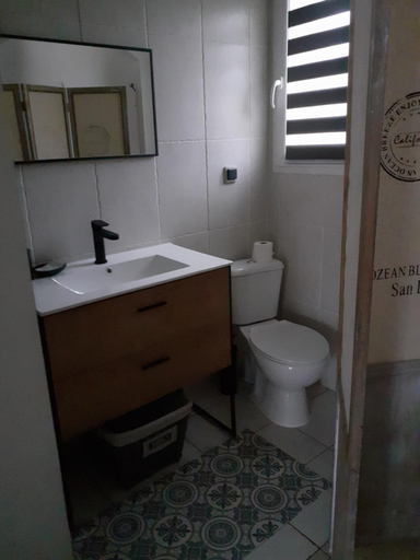 Bathroom 2, Maison d'hotes L'air d'antan, Lot-et-Garonne