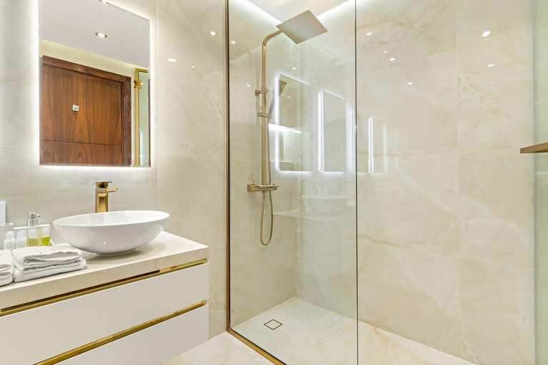 Bathroom 4, FIRST CLASS | 3BR | Full Burj Khalifa view, Dubai