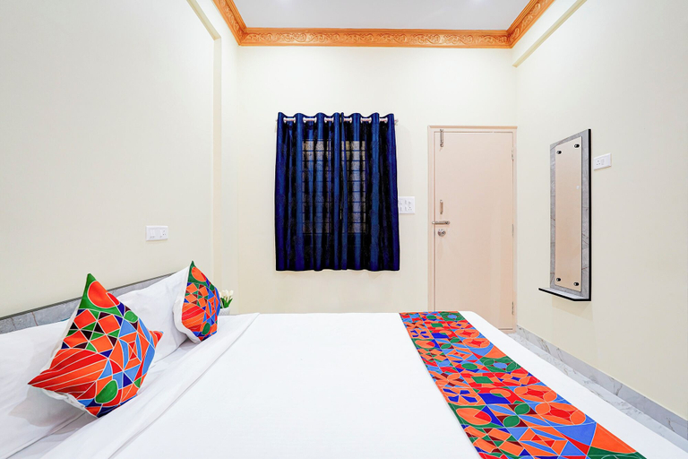 Room 2, Via Golden Inn I, Bangalore