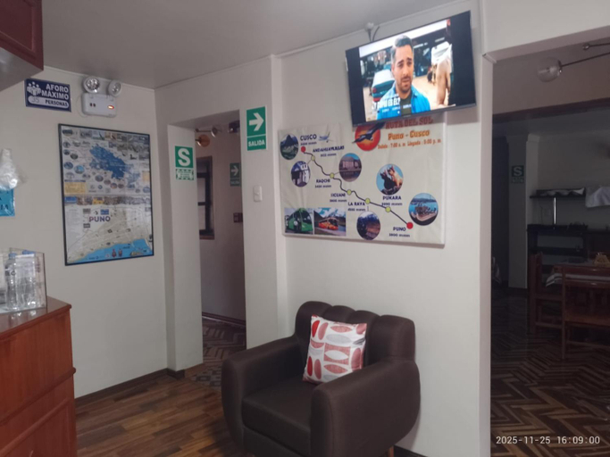 3, HOTEL San Antonio, Puno