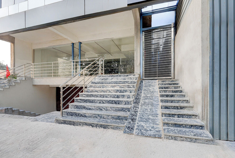 Property entrance 4, Fabhotel Paradise Palace, Ghaziabad