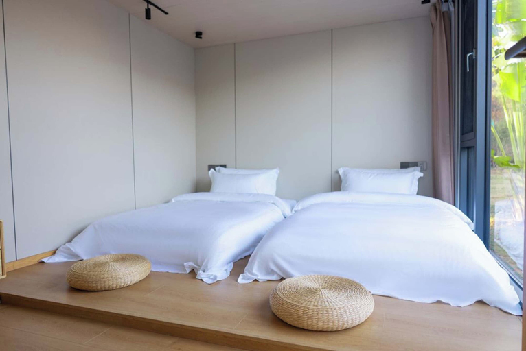 Room 3, Wanluhu Xingyue Homestay, Heyuan