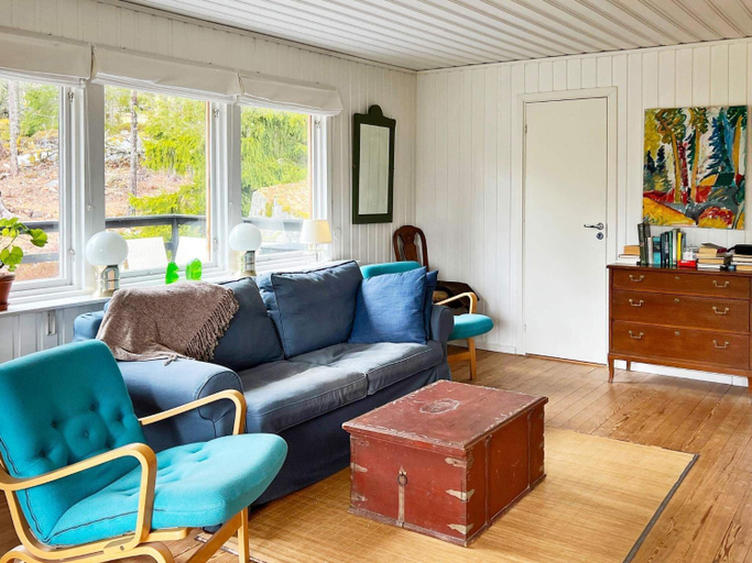 Facilities 5, Charming Island House with Guest Cabin, Norrtälje