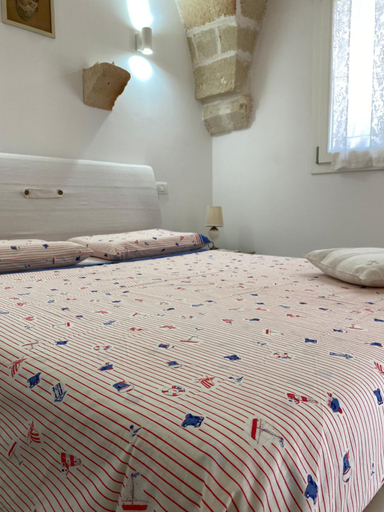 Bedroom 2, Il Fenicottero, Taranto