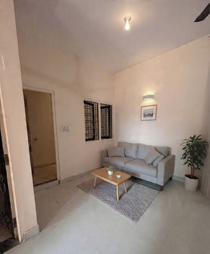 Room 2, Sukoon B & B, Jabalpur