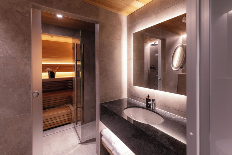 Bathroom 4, Lapland Hotels Oulu, Northern Ostrobothnia