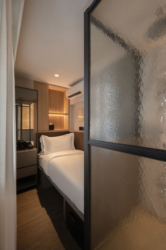 Bedroom 3, Claude Hotel, Singapore