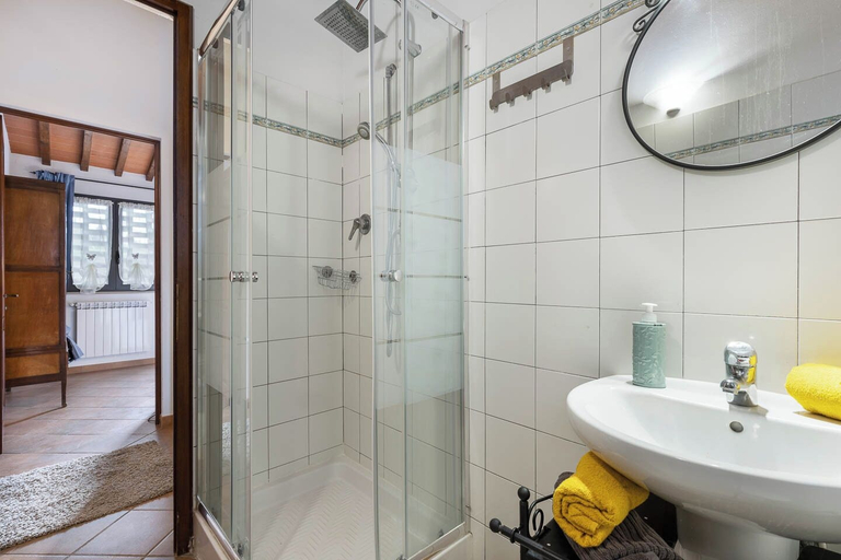 Bathroom 3, agriturismo e maneggio Poggio Leone, Florence