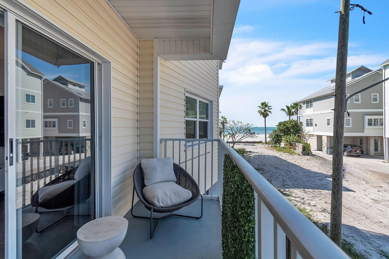 Property grounds 4, El Mar Townhome - Unit D, Pinellas