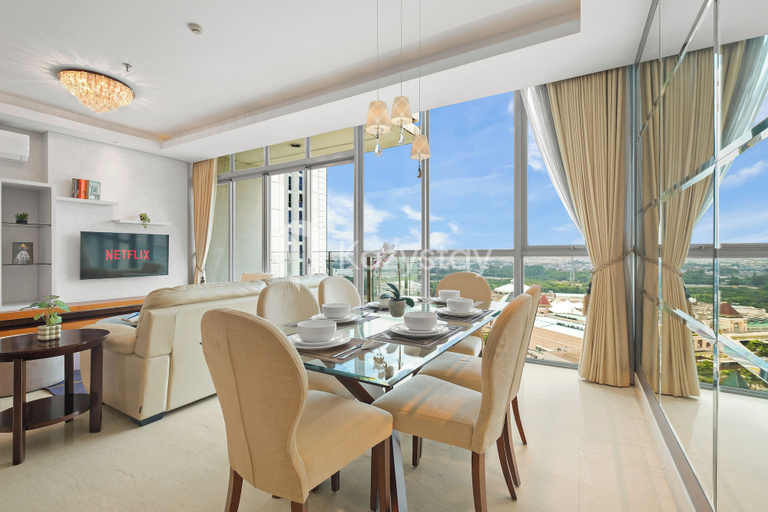 Dining room 5, Calren by Kozystay - Puri Indah, Jakarta Barat