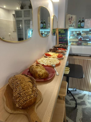 Food & Drinks 5, Willa M Slow Travel Cisza Park Centrum, Nowy Sącz