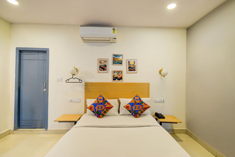 Room 2, Fabhotel Casa Grand Nacharam, Ranga Reddy
