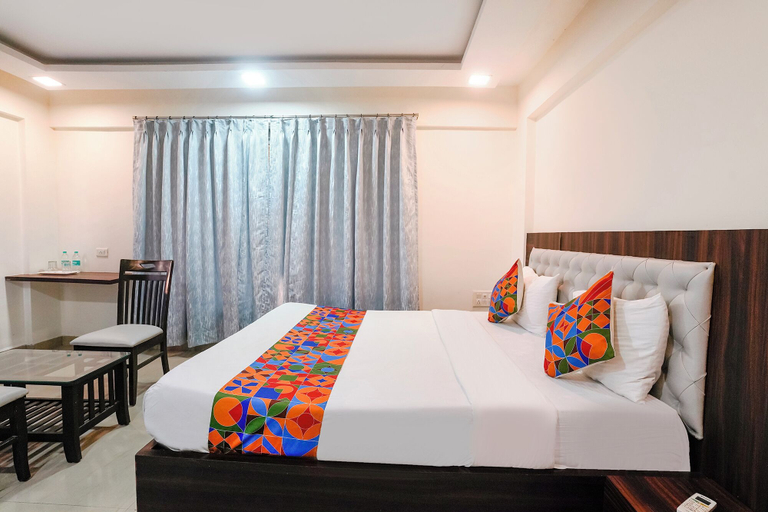 Room 3, Fabhotel Arsh Executive Inn, Thane