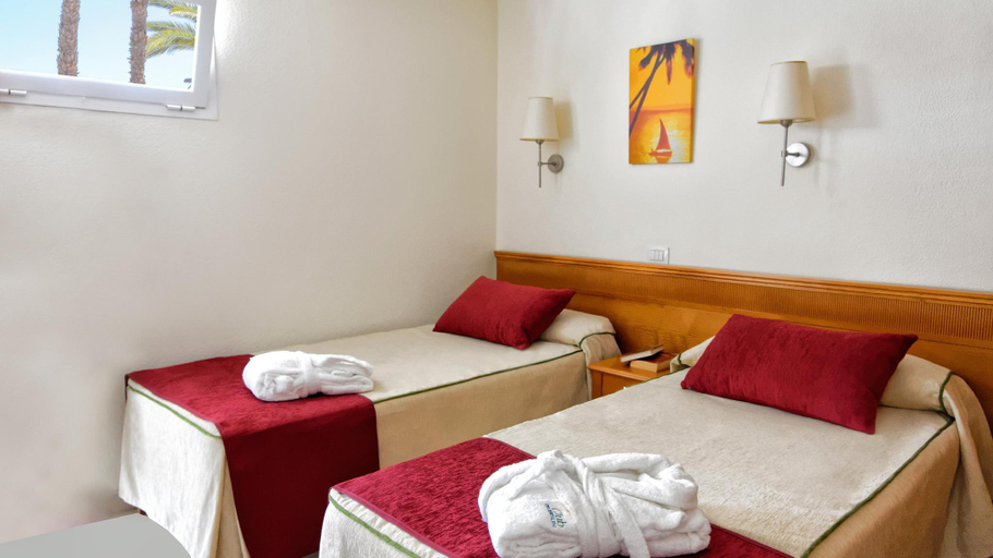 Bedroom 2, Apartamentos - Tamara, Las Palmas