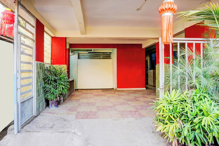 Property entrance 2, Via RK Exclusive, Pune