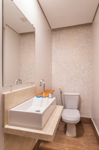 Bathroom 5, Rio Quente Cristal Resort, Rio Quente
