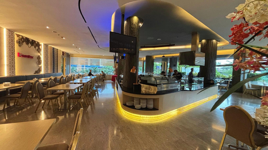 Food & Drinks 4, 89 Hotel, Batam