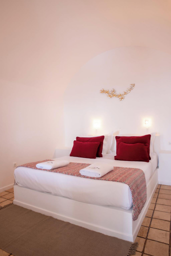 Bedroom 3, El Verano Sunset, South Aegean
