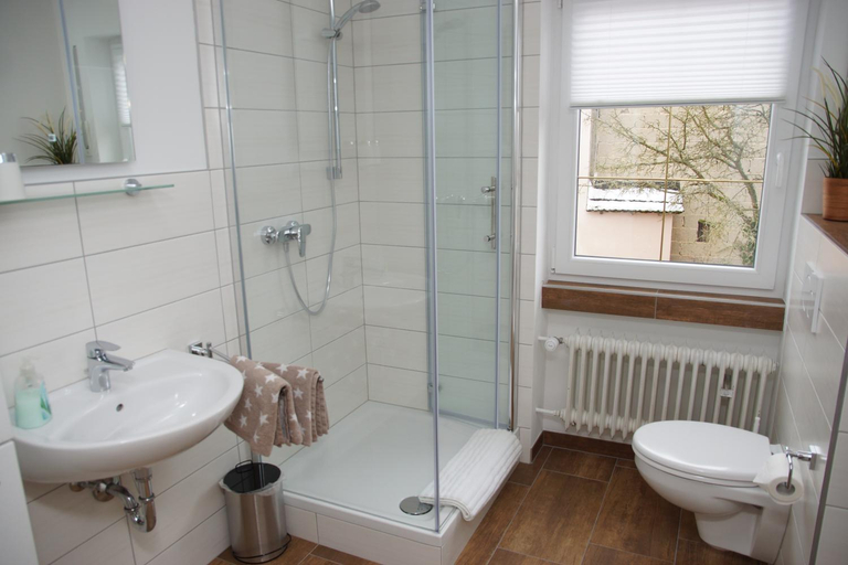 Bathroom 3, Gastehaus Kohler, Lahn-Dill-Kreis