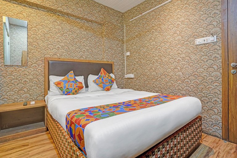 Room 3, Via Maahi Residency, Mumbai Suburban