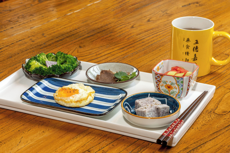 Breakfast meal, Wude Jiayuan Residential Wellness Resort, Guilin