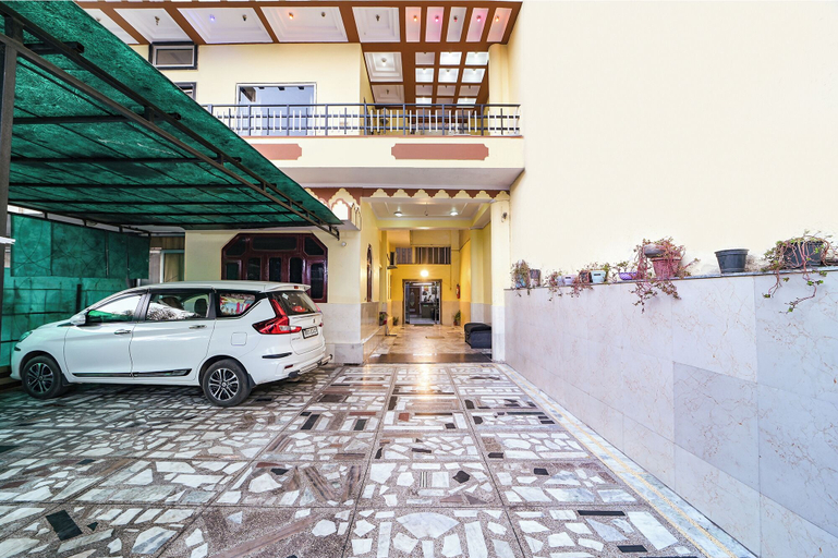 Parking 2, Via Mansagar, Jaipur