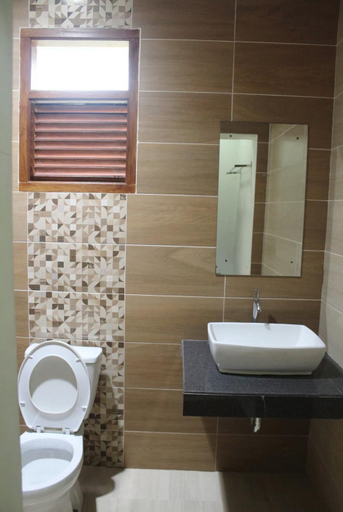 4, Villa 5 bedrooms with a private, Bogor