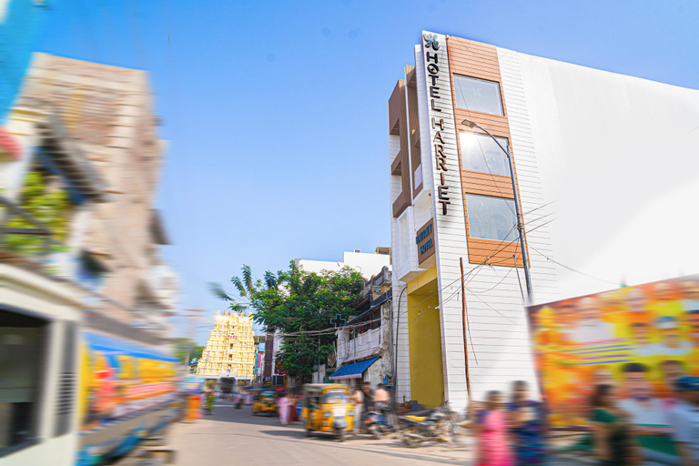 Entrance 4, Hotel Harriet, 50m away from temple Rameshwaram, Ramanathapuram