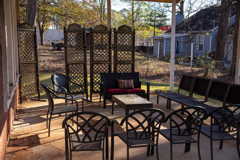 Terrace/patio 3, Charming 3 Bedrooms with Spacious Living and Convenient Location to Shopping & Interstate, Gwinnett
