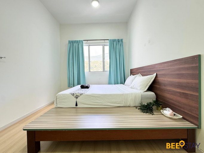 Bedroom 2, Taiping Crystal Creek Condo Pool Gym Netflix, Larut and Matang