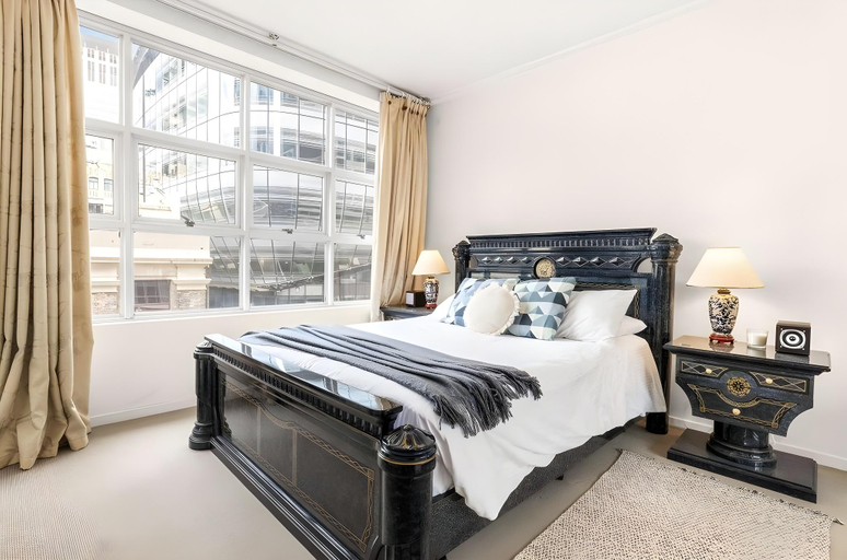 Bedroom 3, Spacious & Cozy Apt for 6 Next to Darling Harbour, Sydney