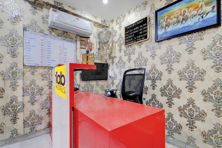 Reception 3, Fabhotel 18, Amroha