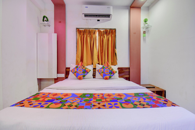 Room 4, Via Anandi Inn, Pune