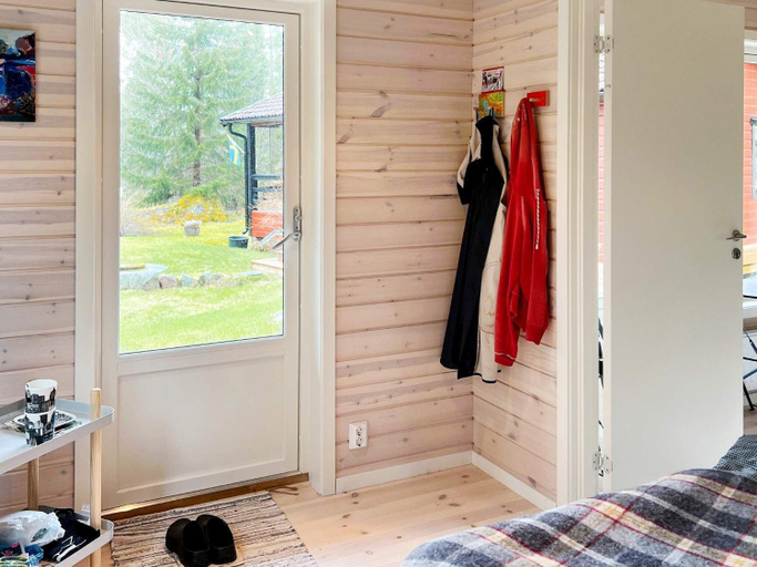 Facilities 3, Charming Island House with Guest Cabin, Norrtälje