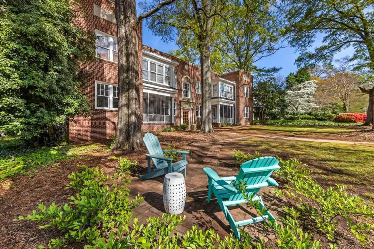 Others 4, The Home Collection CLT: 500 Queens, Mecklenburg