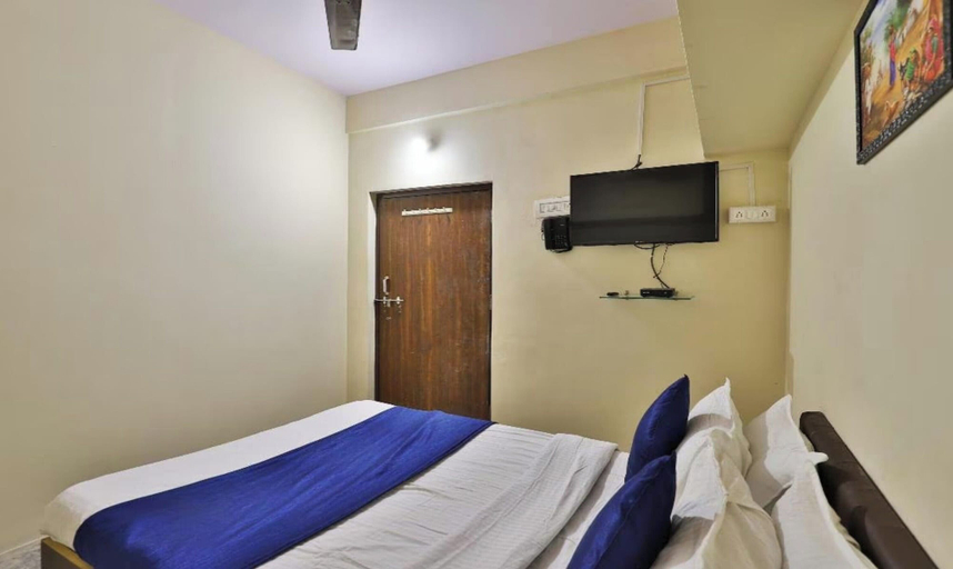 Room 2, Hotel KDM, Rajkot