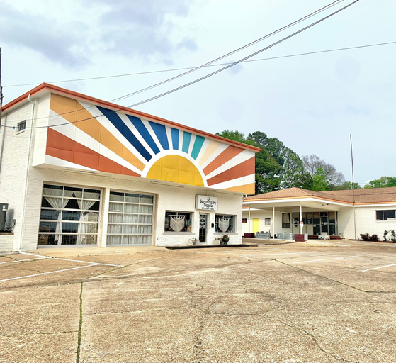 Exterior, Far Out Motel, Oktibbeha