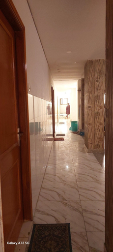 Others 3, NEW CHANDU INN, Delhi