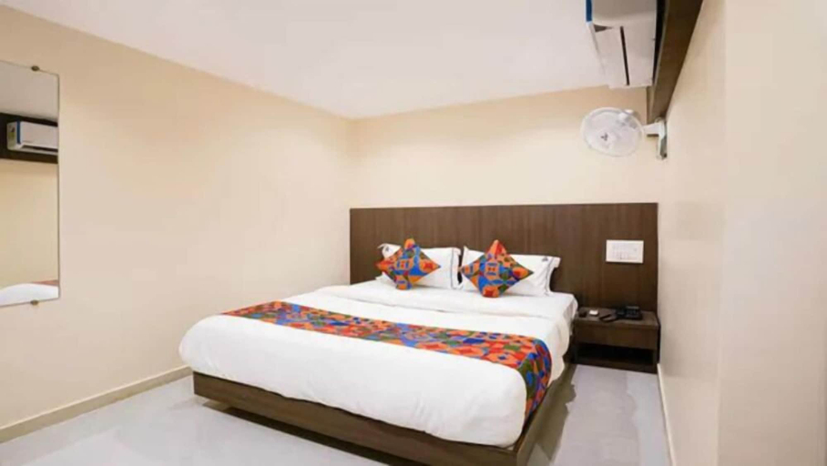 Room 4, Fabhotel Casa Royal Residency, Mumbai Suburban